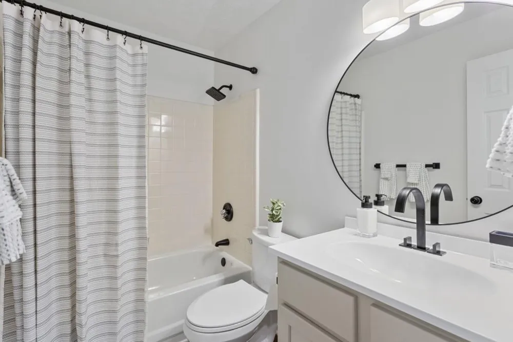 476 Teal Ct Roswell, GA 30076