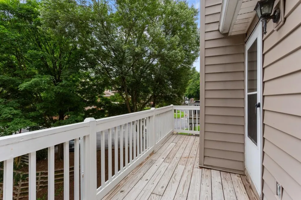476 Teal Ct Roswell, GA 30076