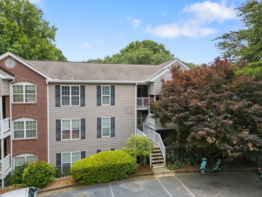 476 Teal Ct Roswell, GA 30076
