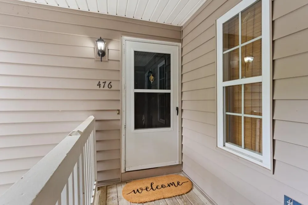 476 Teal Ct Roswell, GA 30076