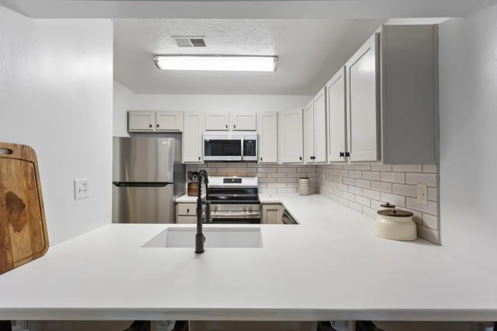 476 Teal Ct Roswell, GA 30076