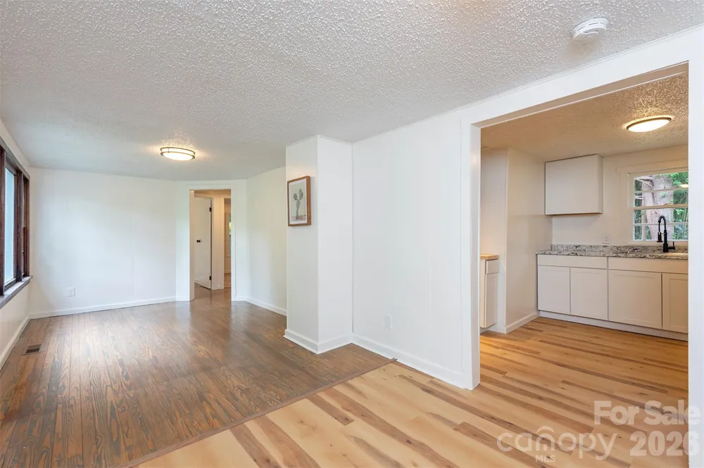 215 Merchant Street #2 Asheville, NC 28803