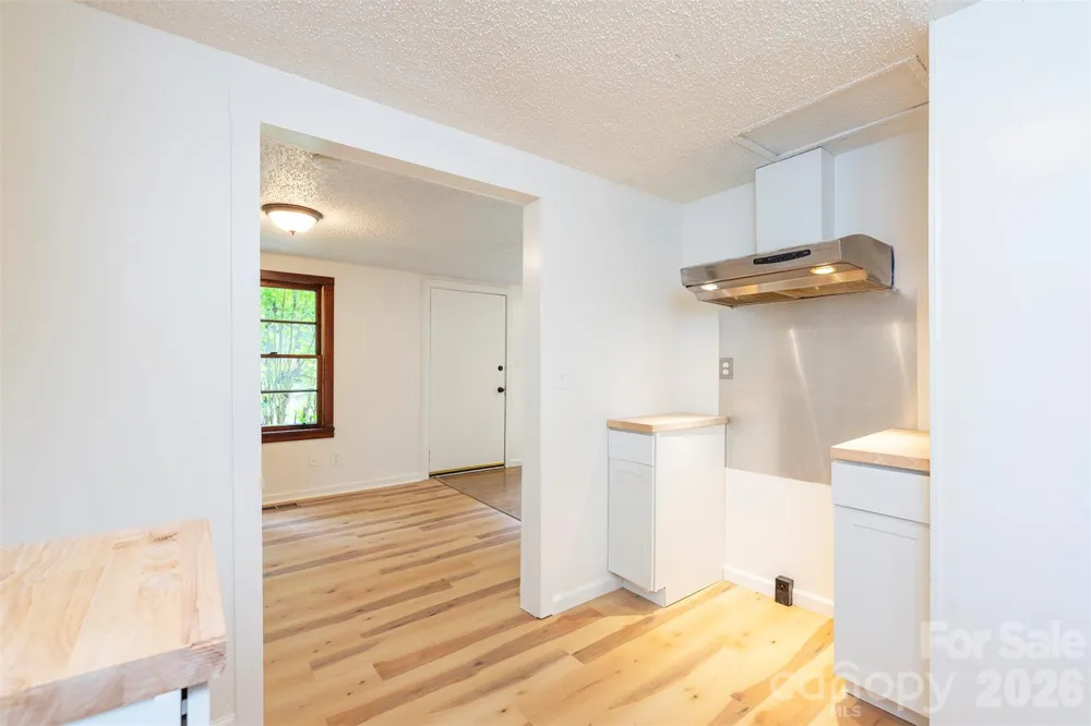 215 Merchant Street #2 Asheville, NC 28803