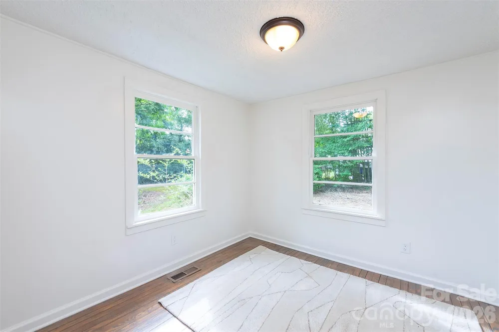 215 Merchant Street #2 Asheville, NC 28803