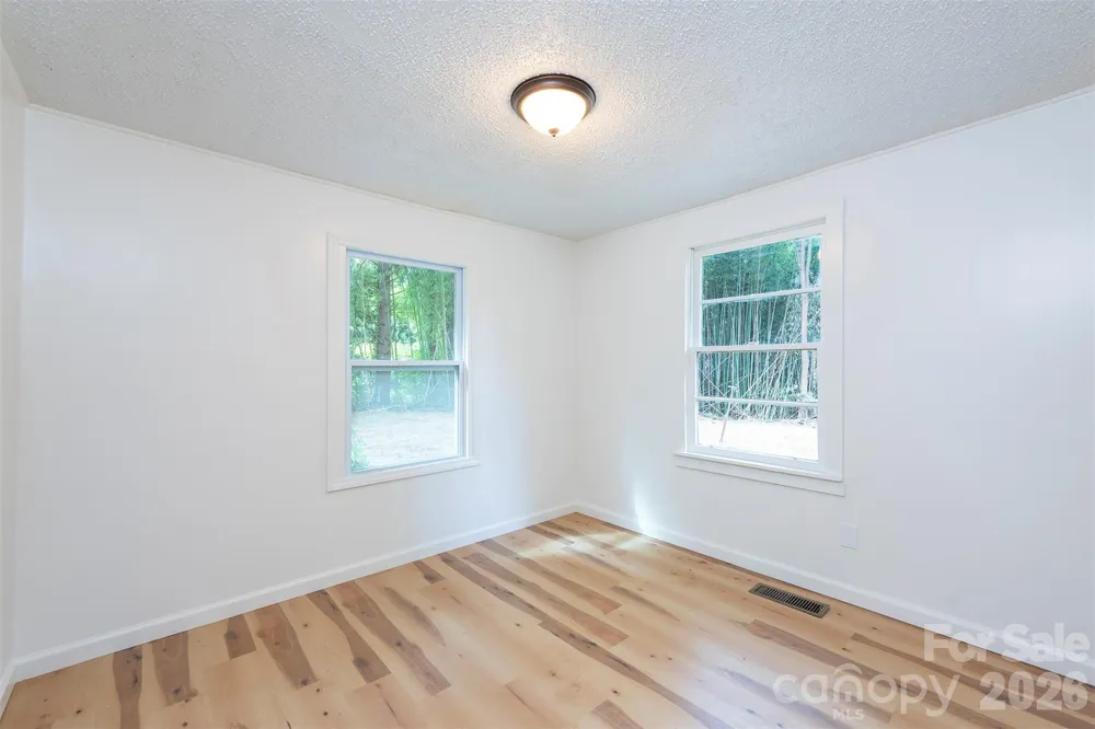 215 Merchant Street #2 Asheville, NC 28803