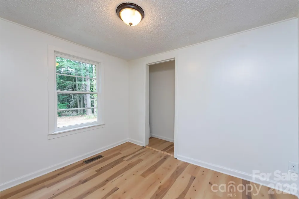 215 Merchant Street #2 Asheville, NC 28803