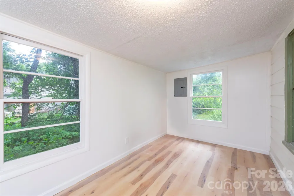 215 Merchant Street #2 Asheville, NC 28803