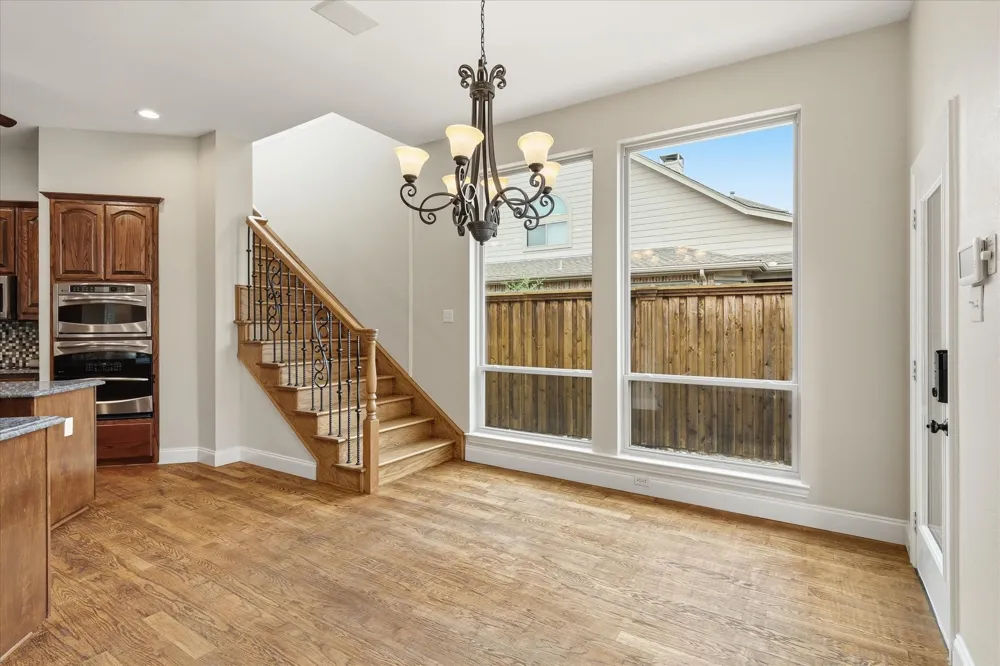 2518 Merlin Drive Lewisville, TX 75056
