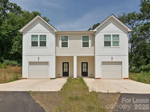 1725 E Cloaninger Avenue #A