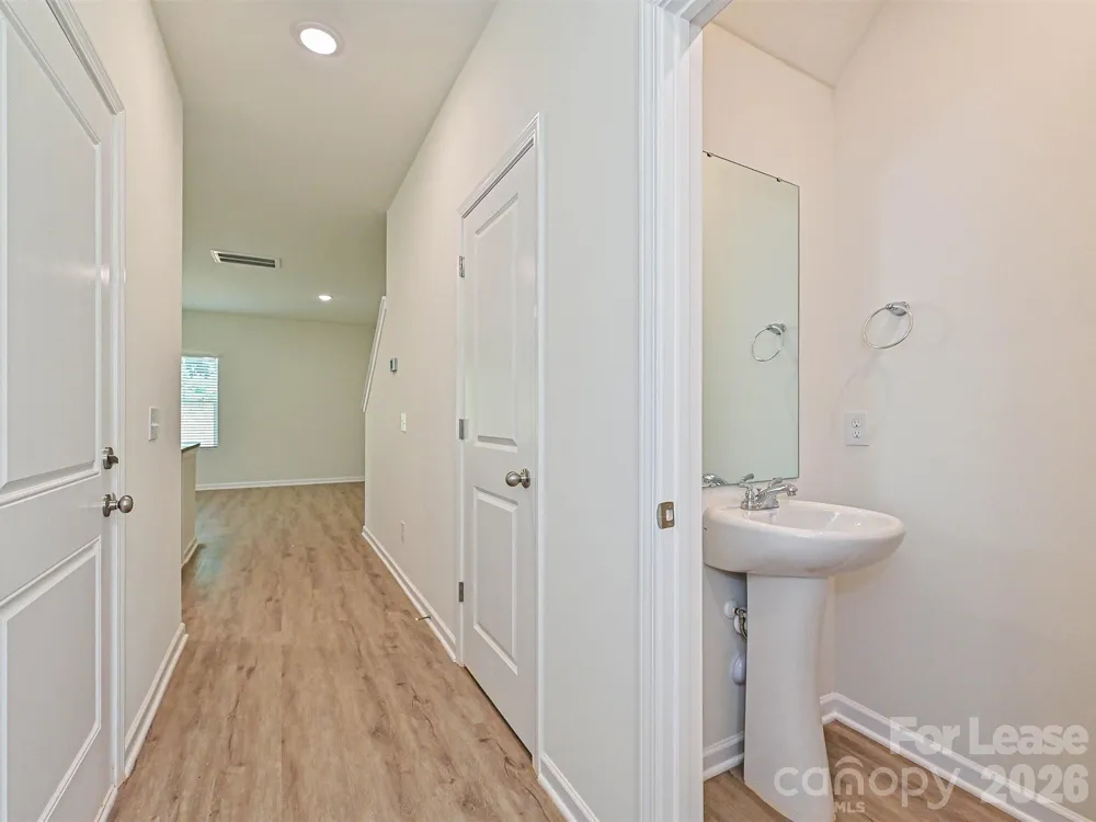 1725 E Cloaninger Avenue #A Statesville, NC 28625