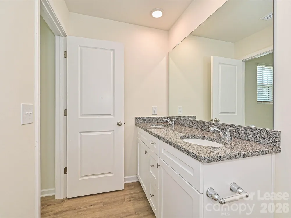 1725 E Cloaninger Avenue #A Statesville, NC 28625