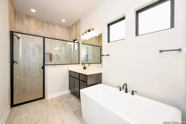 972 Nolte Bend Seguin, TX 78155