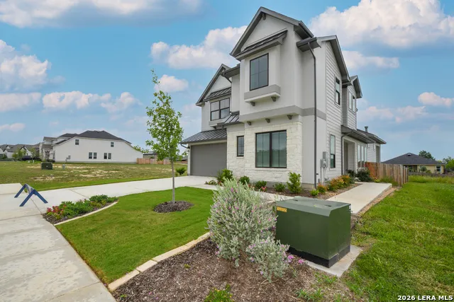 972 Nolte Bend Seguin, TX 78155