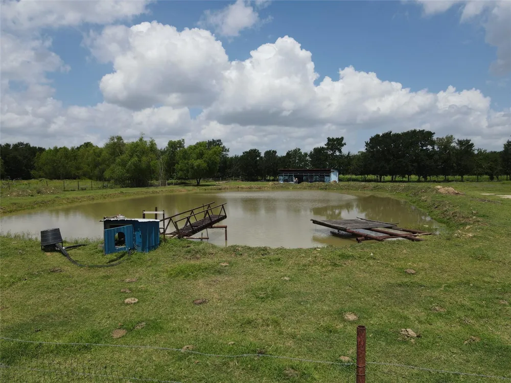 37110 Donigan Road Brookshire, TX 77423