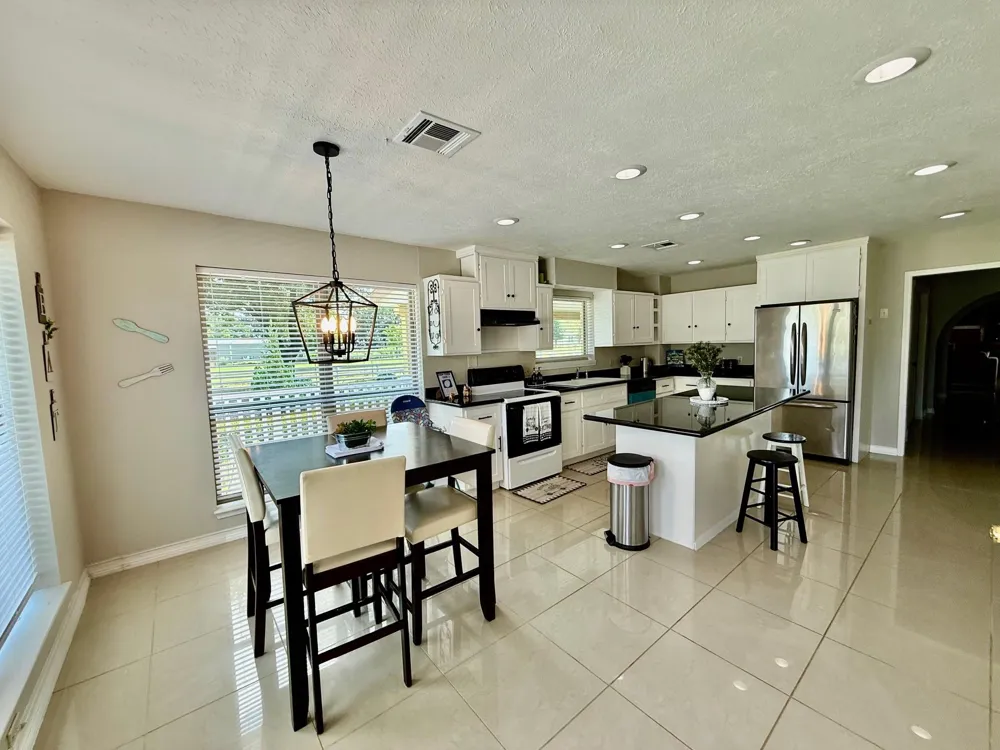 37110 Donigan Road Brookshire, TX 77423