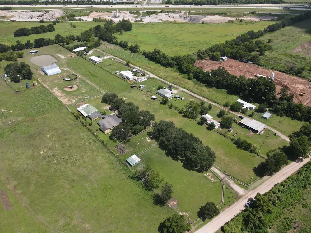 37110 Donigan Road Brookshire, TX 77423