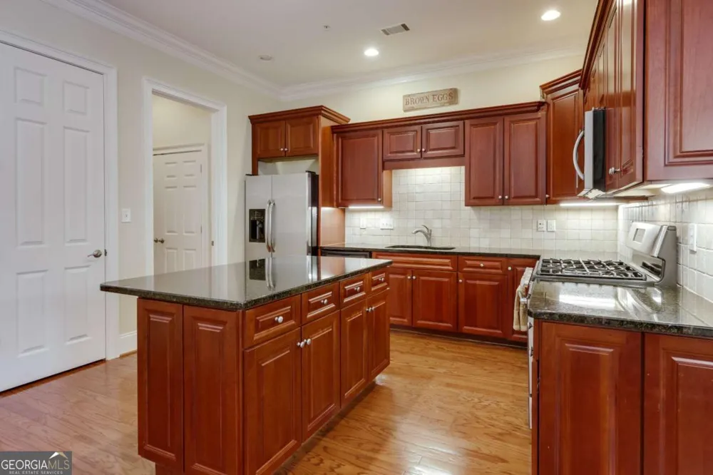 100 Ansonborough LN Athens, GA 30605