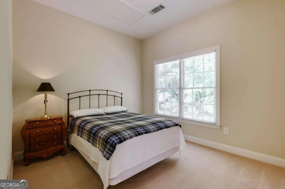 100 Ansonborough LN Athens, GA 30605