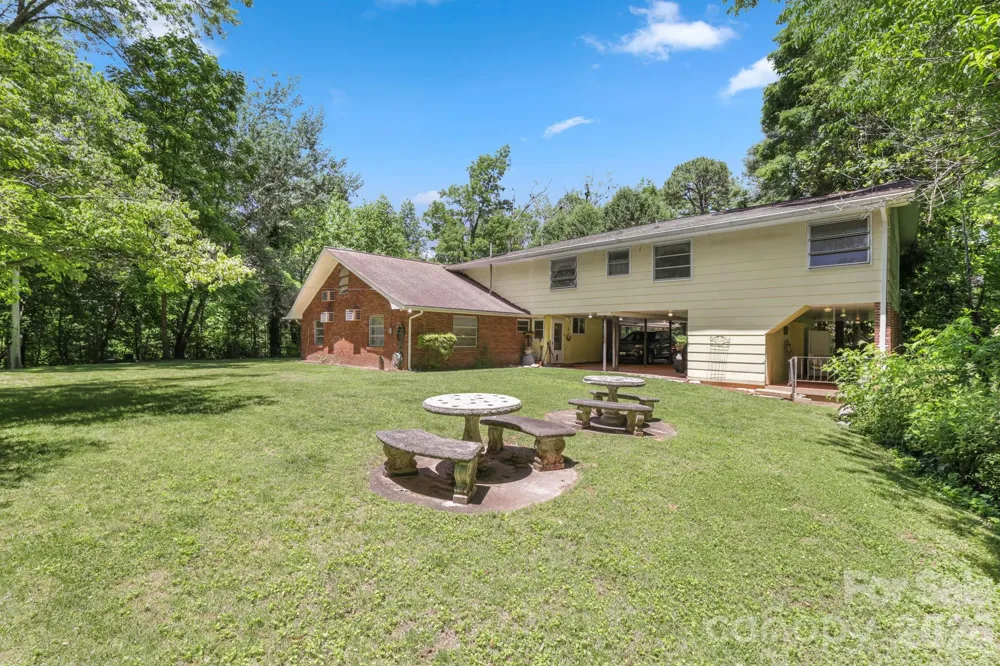 3324 Hwy 28 Road S Bryson City, NC 28713