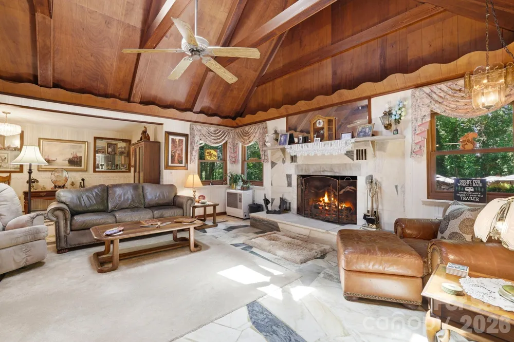 3324 Hwy 28 Road S Bryson City, NC 28713
