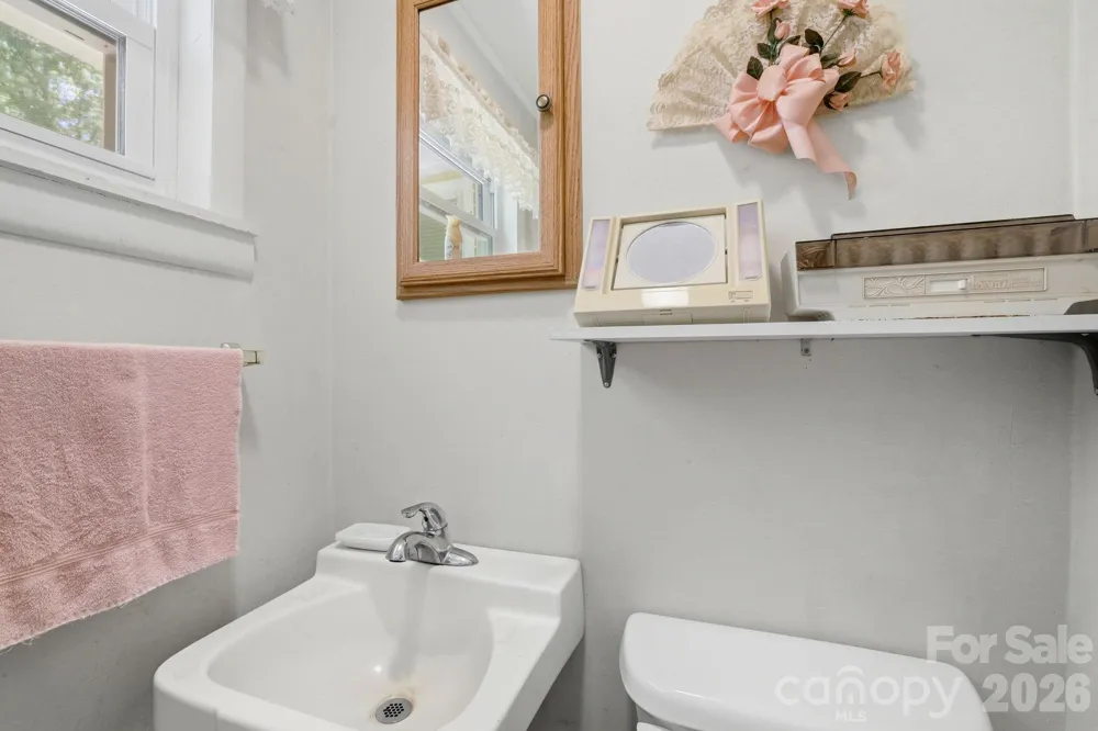 3324 Hwy 28 Road S Bryson City, NC 28713