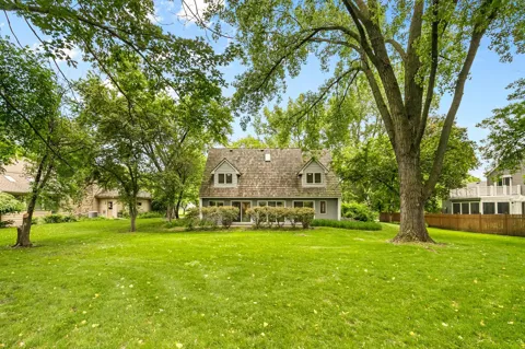 14711 Woodruff Road