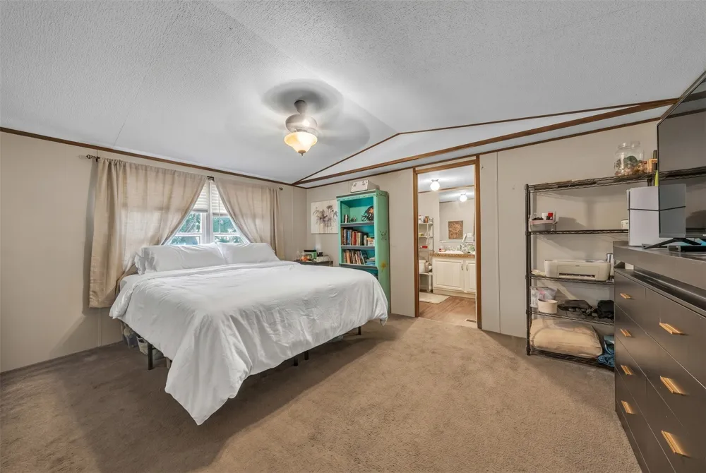 1909 Coral Road Pelican Bay, TX 76020