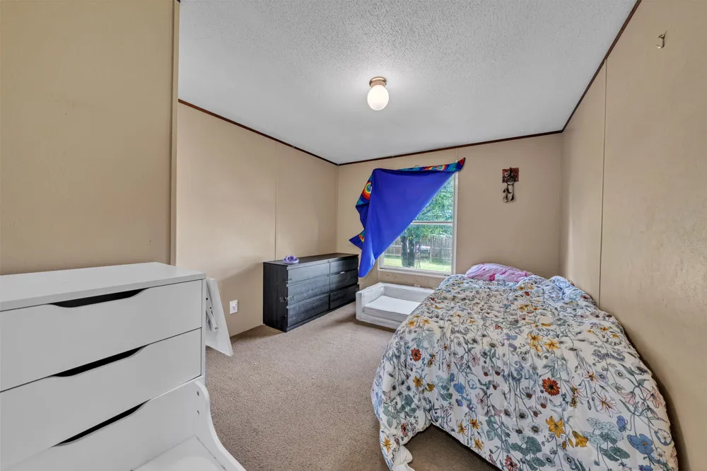 1909 Coral Road Pelican Bay, TX 76020