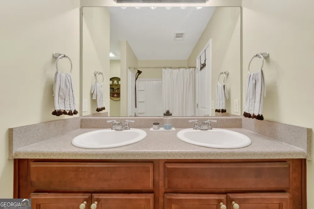 40 Cantle DR Richmond Hill, GA 31324