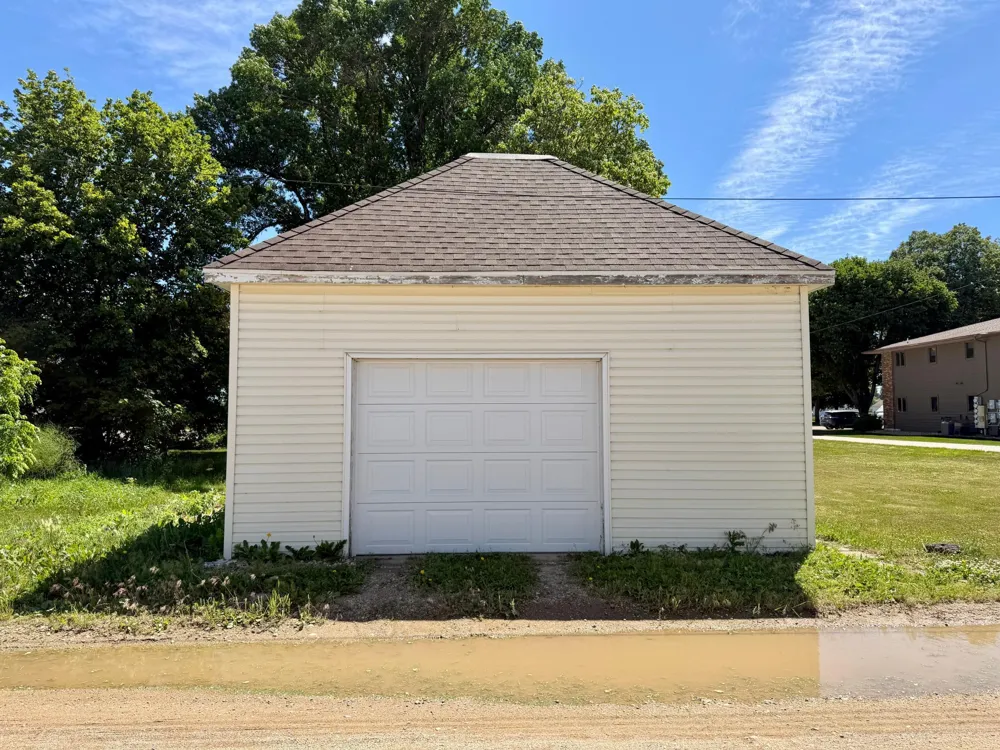 801 Mechanic Street Edgerton, MN 56128