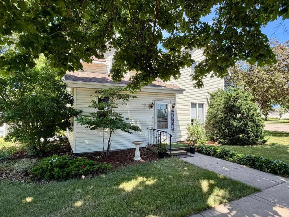 801 Mechanic Street Edgerton, MN 56128