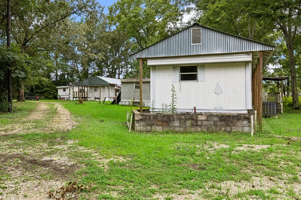25452 Ipes Road Splendora, TX 77372