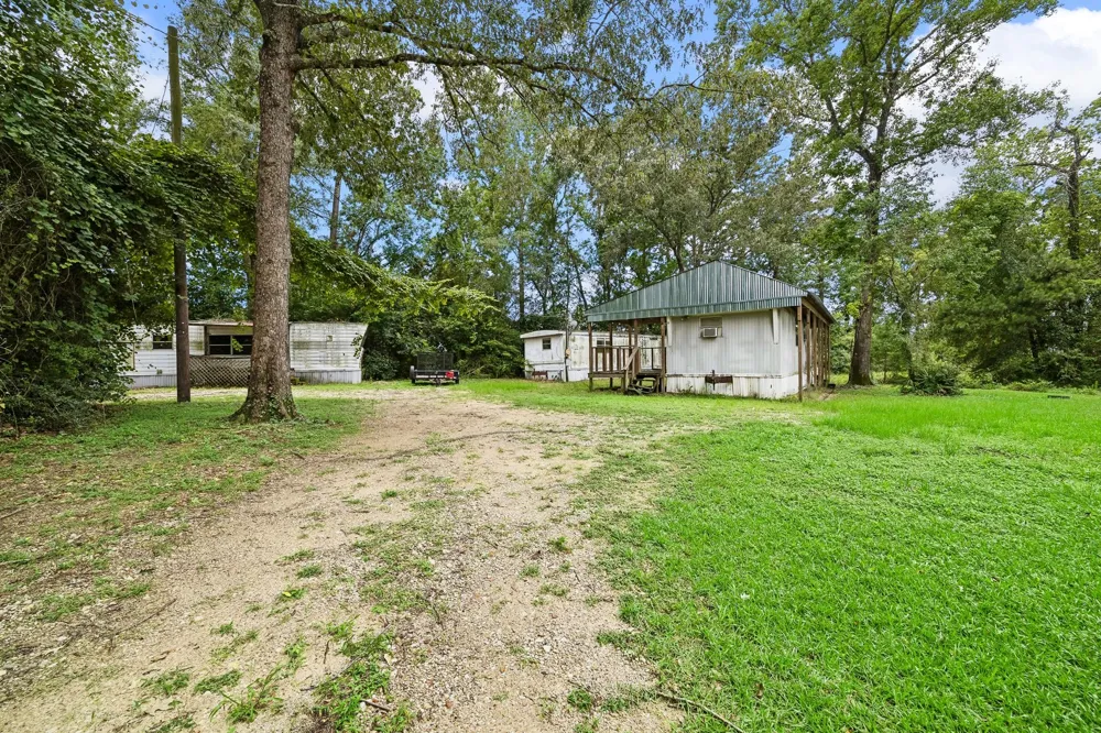 25452 Ipes Road Splendora, TX 77372