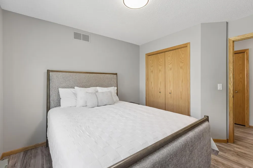 3951 Landings Drive Saint Bonifacius, MN 55375