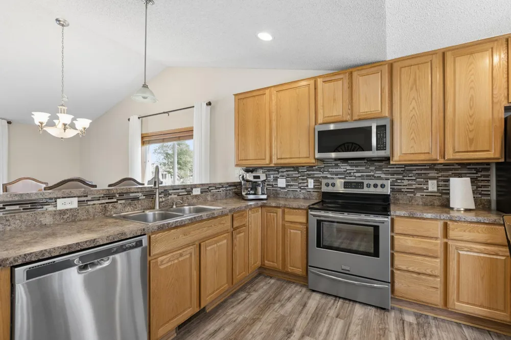 3951 Landings Drive Saint Bonifacius, MN 55375