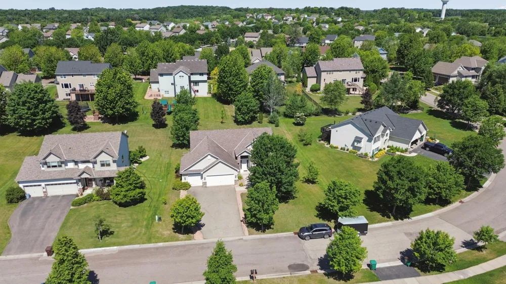 3951 Landings Drive Saint Bonifacius, MN 55375