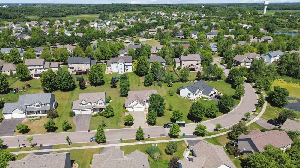3951 Landings Drive Saint Bonifacius, MN 55375