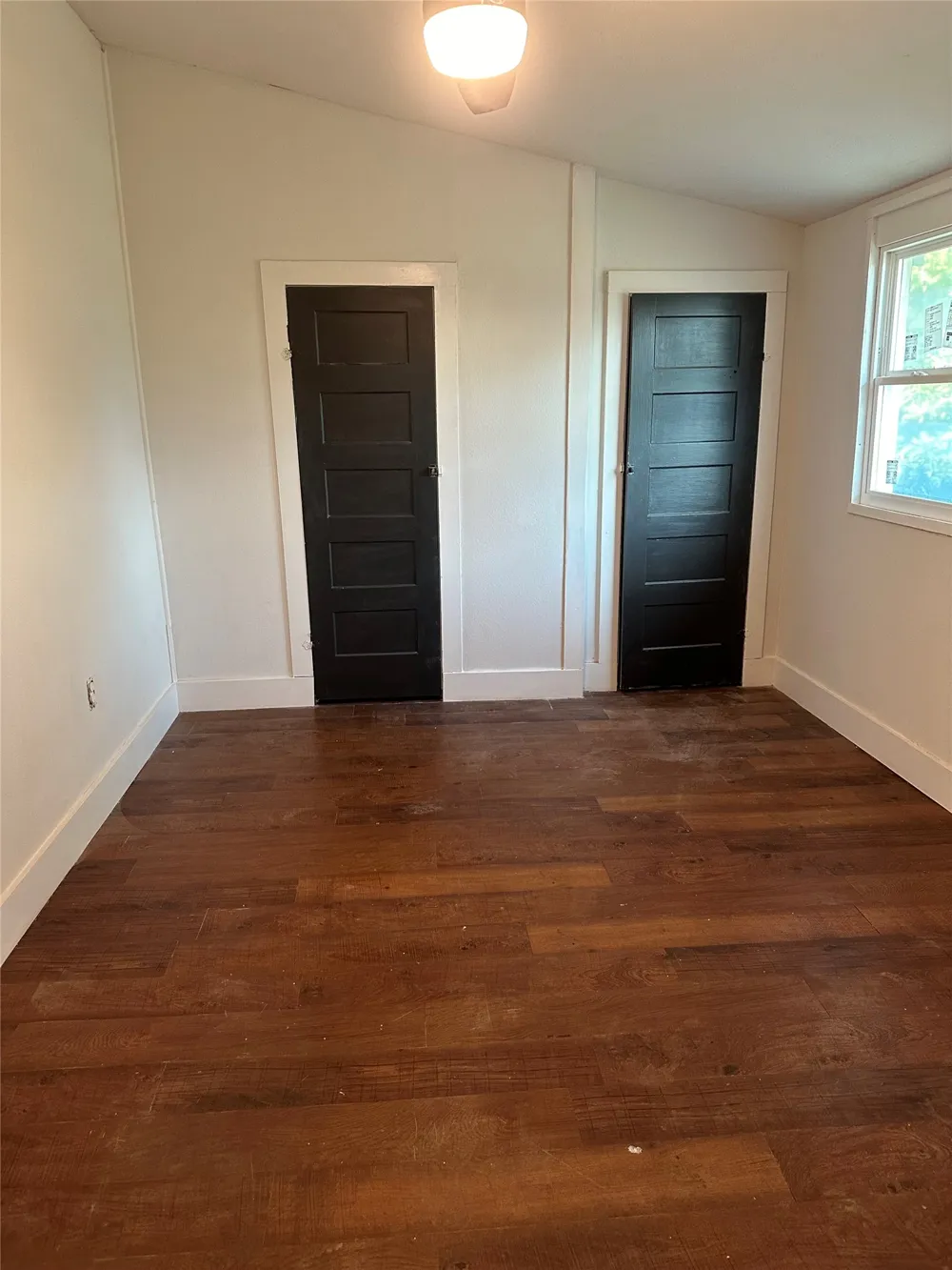 405 East College Street Llano, TX 78643