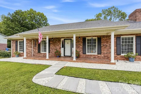 1692 Pads Road