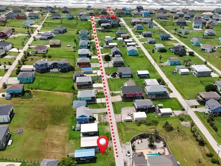 994 Mary Ann Crystal Beach, TX 77650