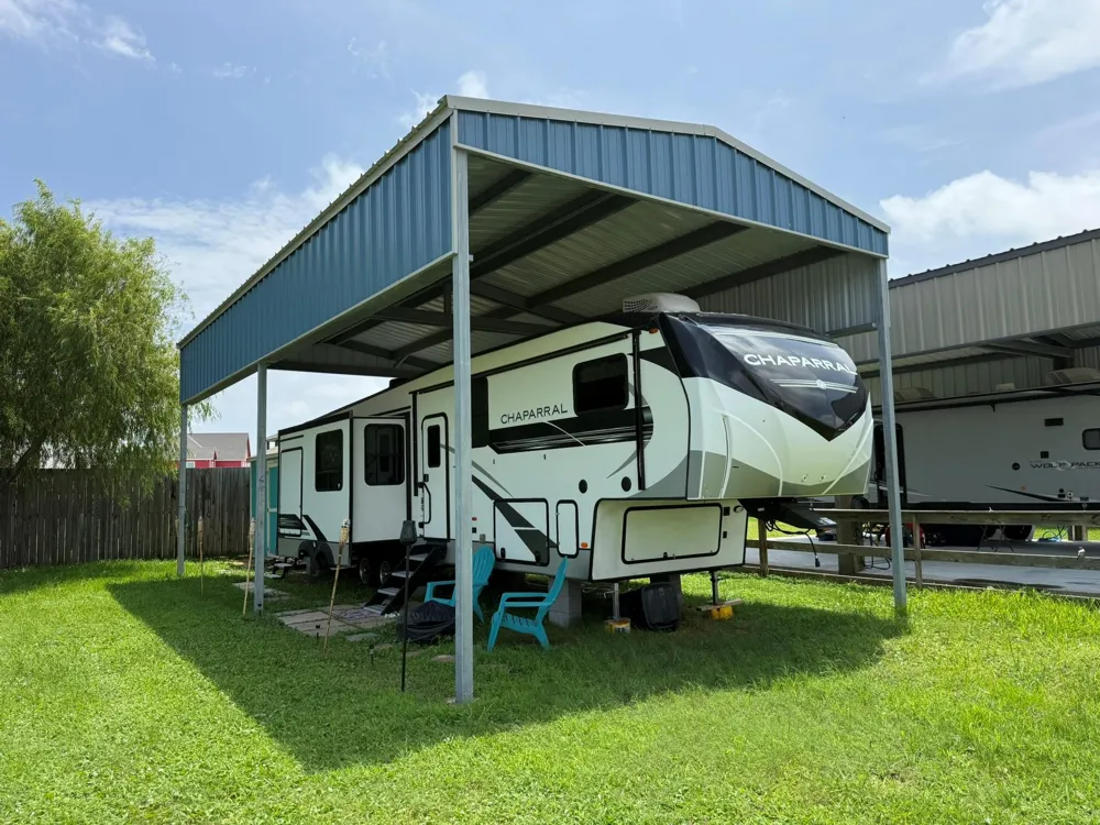 994 Mary Ann Crystal Beach, TX 77650