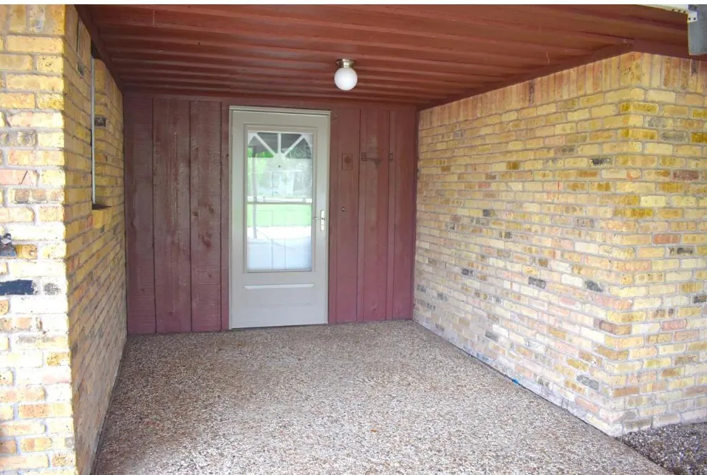 2628 Dupont Street Pasadena, TX 77503
