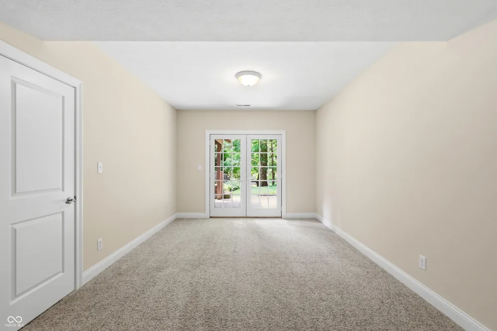 4093 Bayberry Greenwood, IN 46143