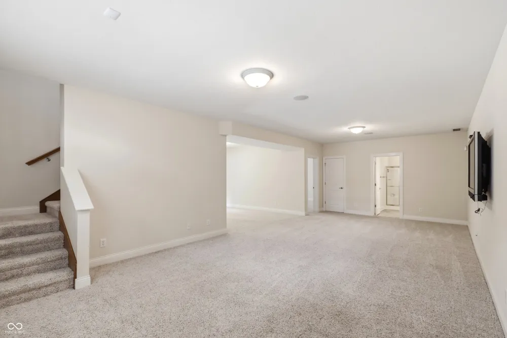 4093 Bayberry Greenwood, IN 46143