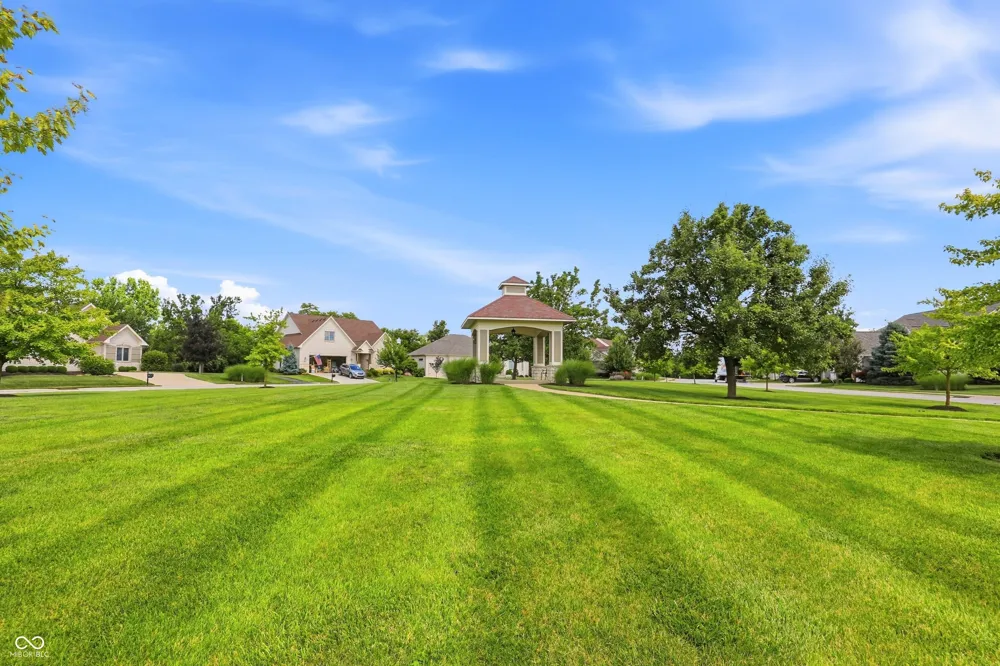 4093 Bayberry Greenwood, IN 46143