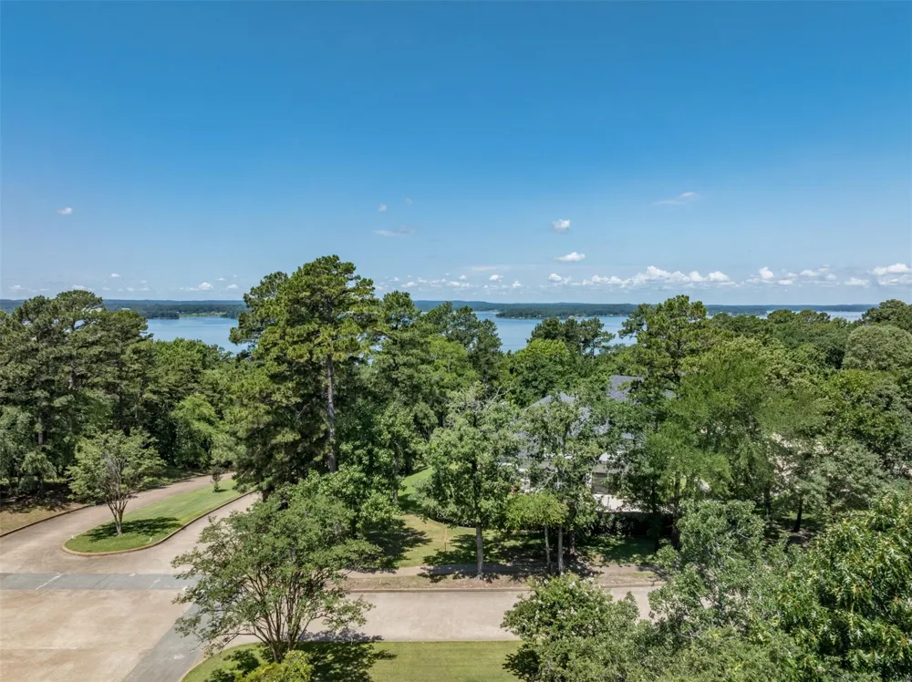 137 Eagles Bluff Blvd S Bullard, TX 75757