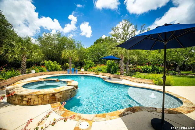 19515 WINDSWEPT CV Garden Ridge, TX 78266
