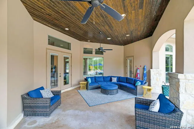 19515 WINDSWEPT CV Garden Ridge, TX 78266