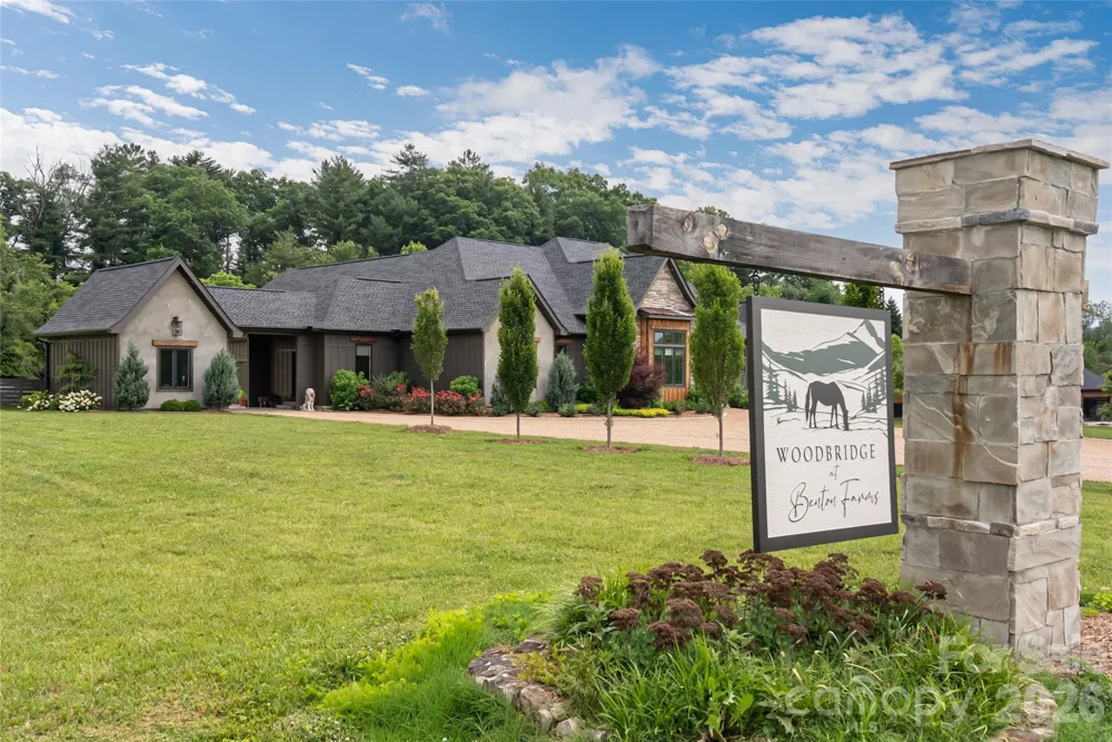23 Benton Farms Lane Horse Shoe, NC 28742