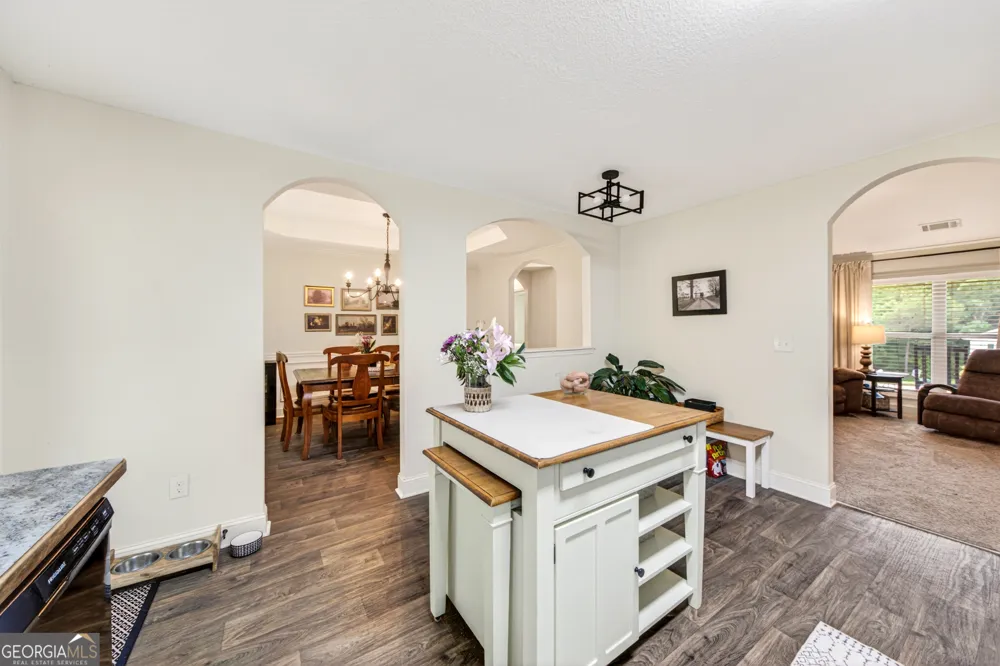 32 Armstrong DR Mansfield, GA 30055